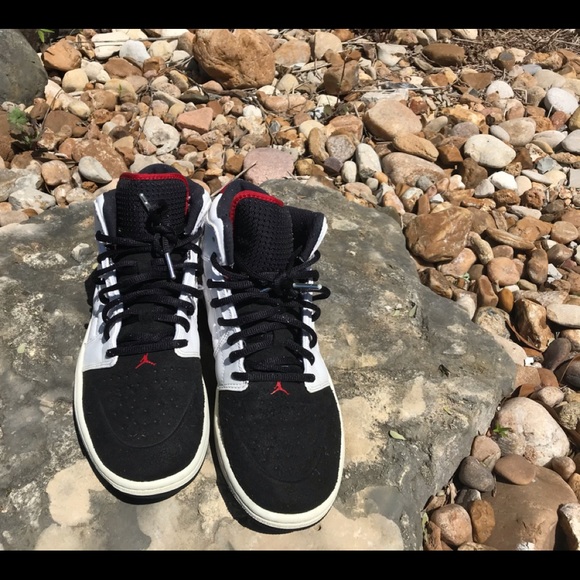 air jordan 1 retro 99 black toe